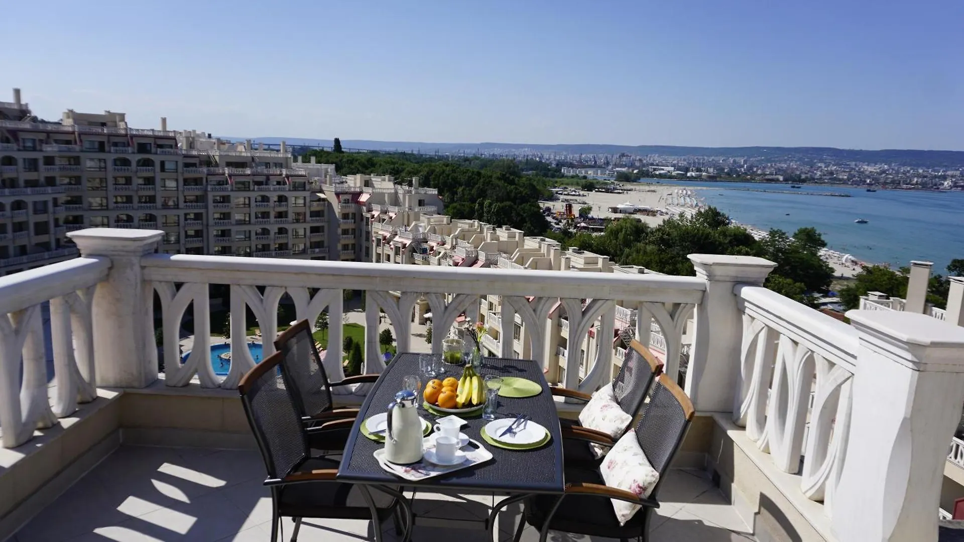 Varna South Apartments on the Beach 0*,
