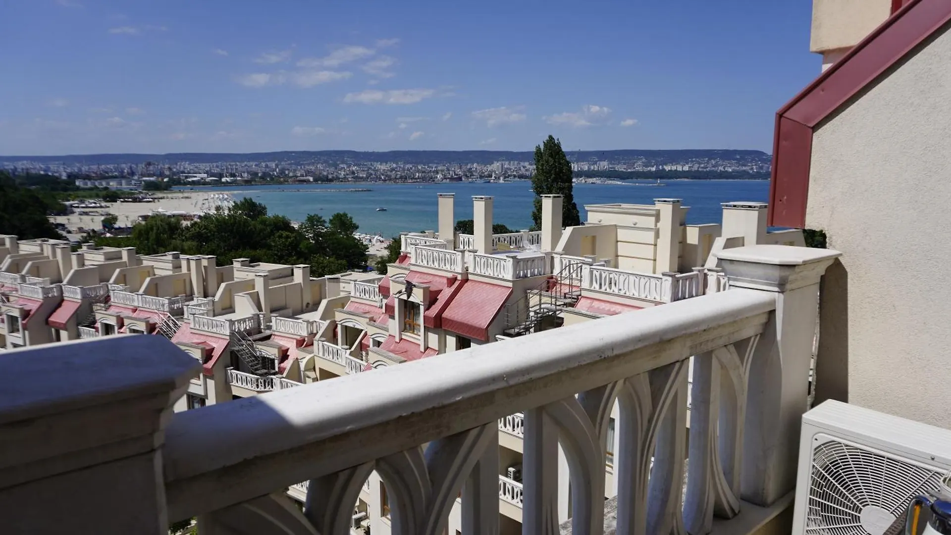 Апартаменти Варна Саут На Плажа 2 - Varna South Apartments On The Beach 2 Bulgaria